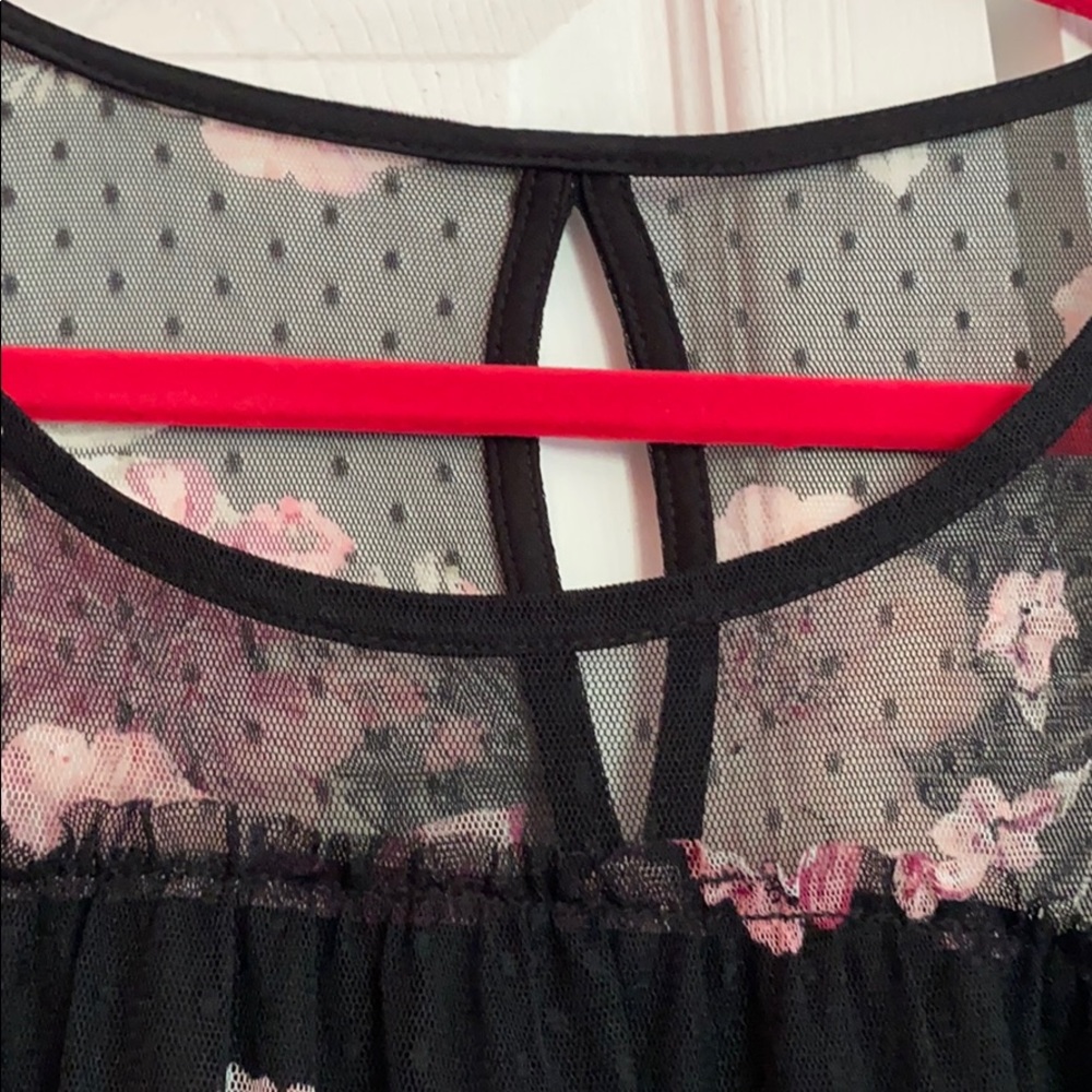Blouse - Picture 6 of 8